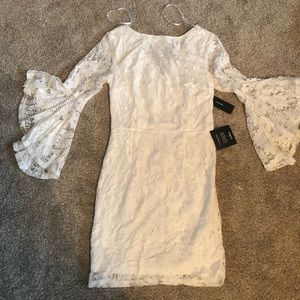 Lulu White lace bell sleeve bodycon dress